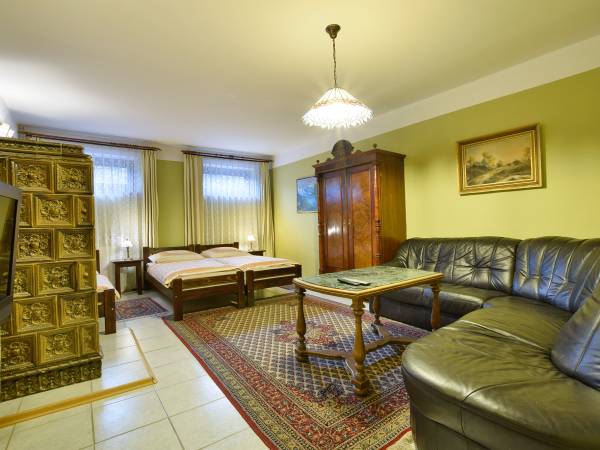 Oliwka pokój 3 osobowy z łóżkiem podwójne i pojedyńcze