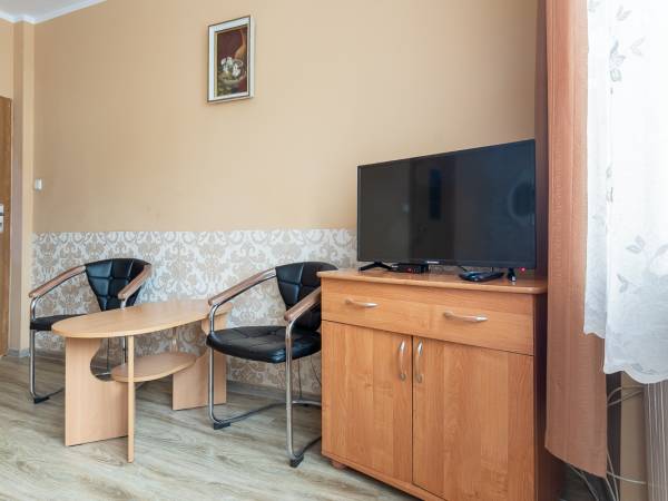 Pokoje z łazienkami Aura