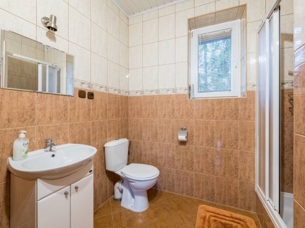 MAJA - pokoje gościnne