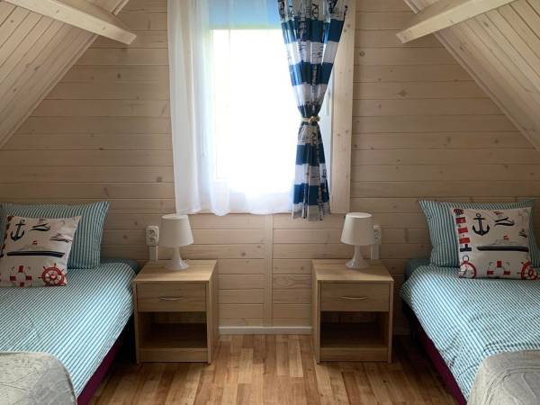 domek kapitana sypialnia