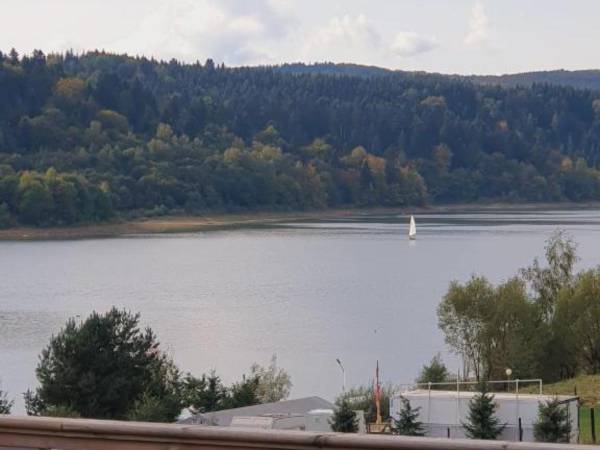 Domki na Wzgórzu - Słońce i Woda