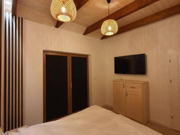 Domki na Wzgórzu - Słońce i Woda