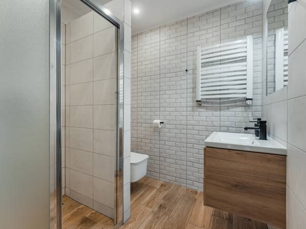 łazienka apartament 4-6 os