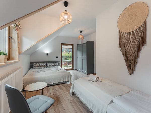 sypialnia apartament 2-4 os