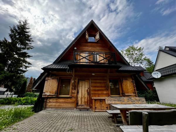 Domek Góralski w Centrum z Widokiem na Giewont i kominkiem