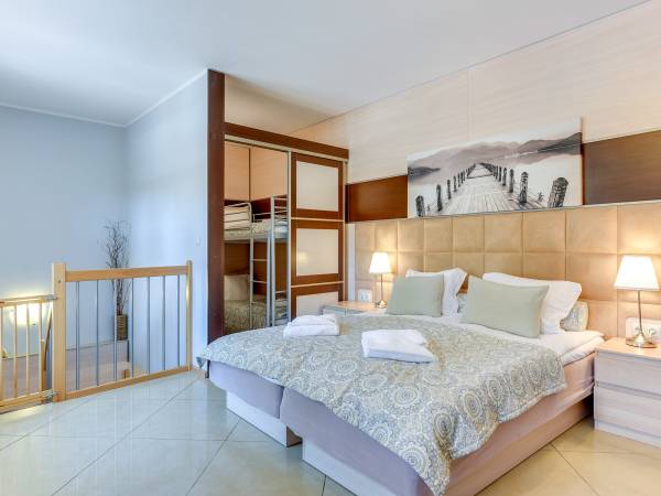 Apartament Gray 55m2 z balkonem i 2 sypialniami