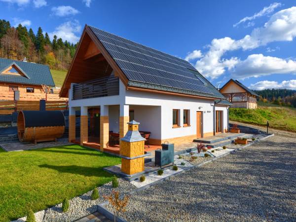 Domki na Wzgórzu - Słońce i Woda