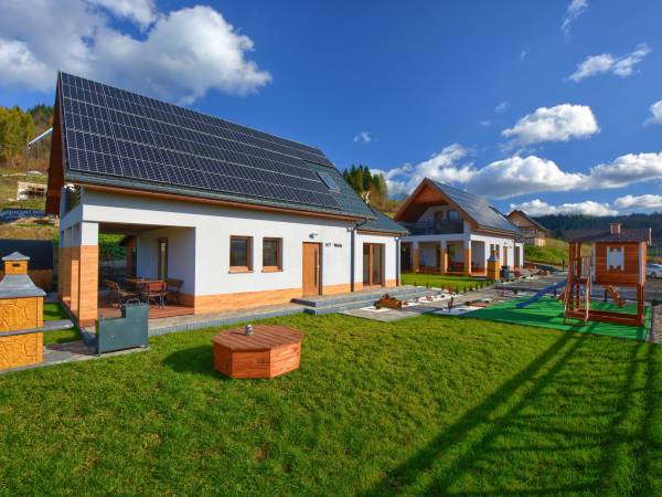 Domki na Wzgórzu - Słońce i Woda