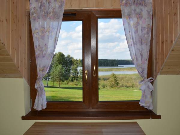 widok z okna domku