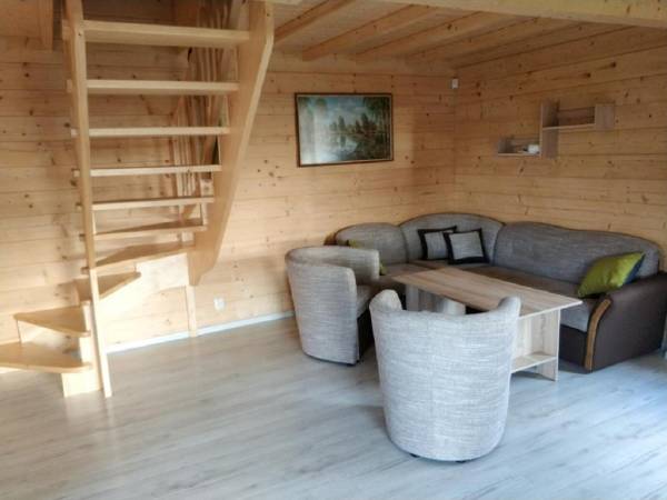 Domek piętrowy (6 osób)