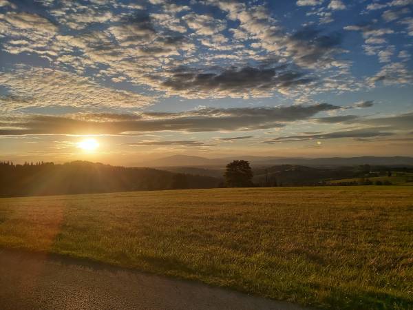 Słońce uciekło na Babią Górę