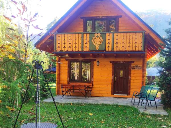 Domki Drewniane i Pole Namiotowe