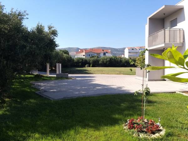 Enelani Apartamenty - tuż obok Trogiru!