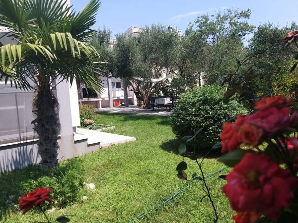 Enelani Apartamenty - tuż obok Trogiru!