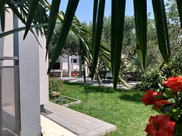 Enelani Apartamenty - tuż obok Trogiru!