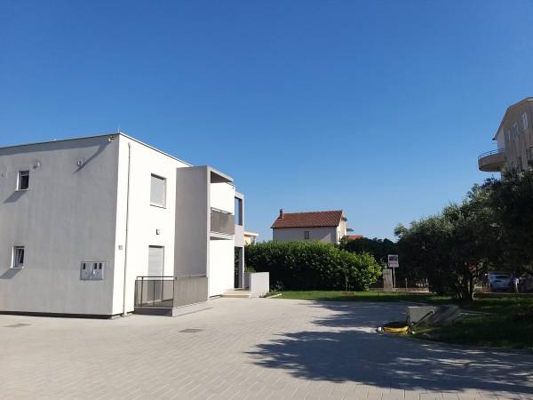 Enelani Apartamenty - tuż obok Trogiru!