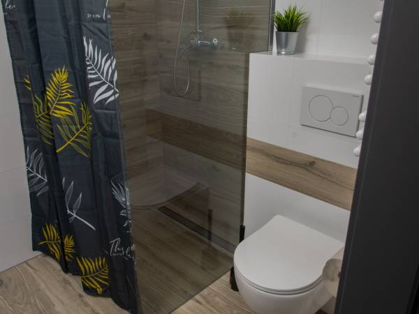 Gościnna Trzynastka - Pokoje do wynajęcia