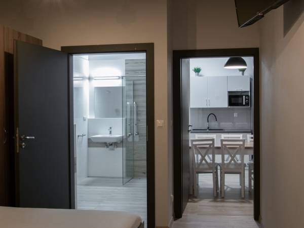 Gościnna Trzynastka - Pokoje do wynajęcia