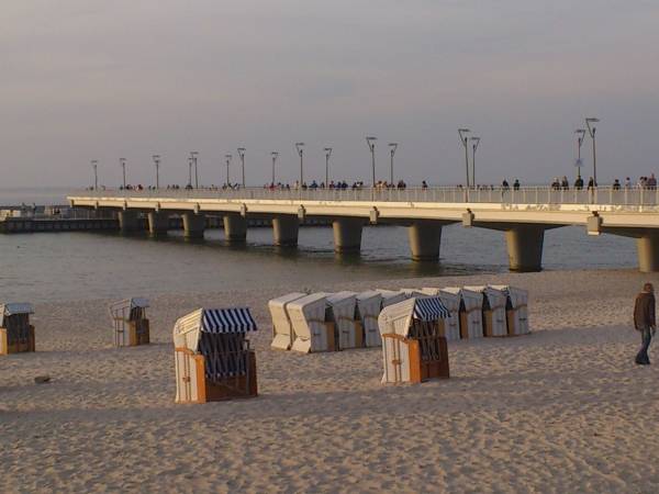 molo kołobrzeg