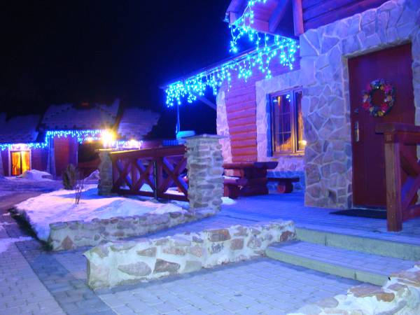 Domki Całoroczne Na Borach