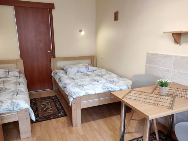 Pokój 2-3 osobowy w oddzielnym domku