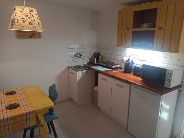 Apartament 2-os z kuchnia i ogródkiem 