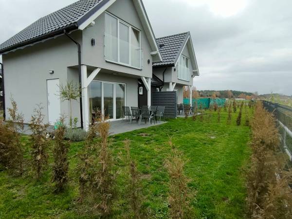 Domy przy Spokojnej Jantar