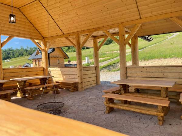 Wiata ogniskowo grillowa