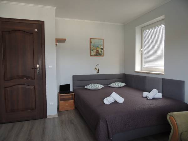 pokój 2 osobowy z balkonem