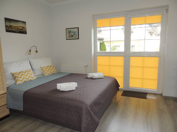 pokój 2 osobowy z wyjściem na taras