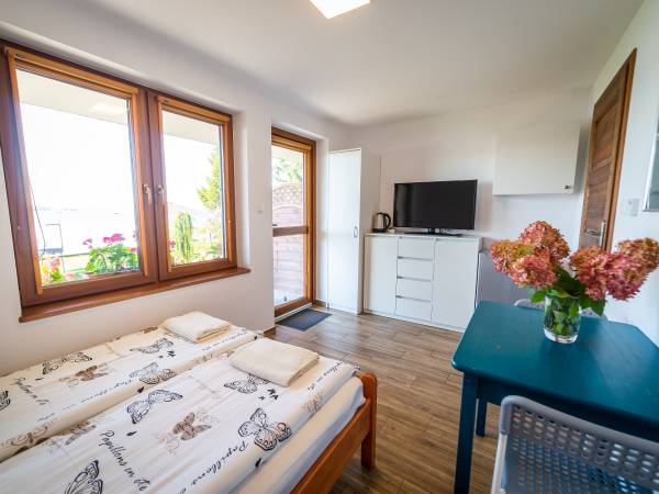 Willa Tałty apartamenty nad samym jeziorem