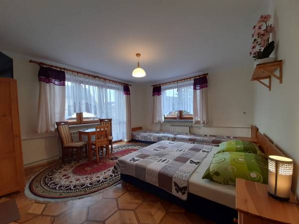 Pokój nr 2 z balkonem I piętro