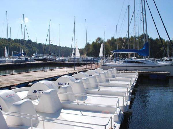 Przystań Caryńska (dawniej Unitra)