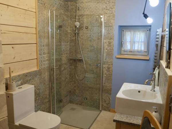 Dzika Róża Lubiatowo