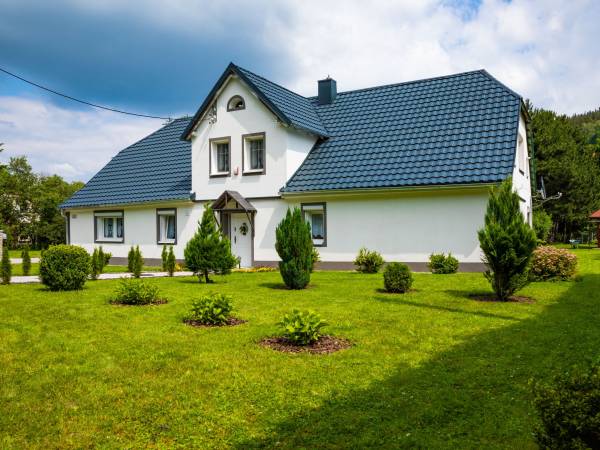 ENKLAWA NAD KWISĄ - APARTAMENTY