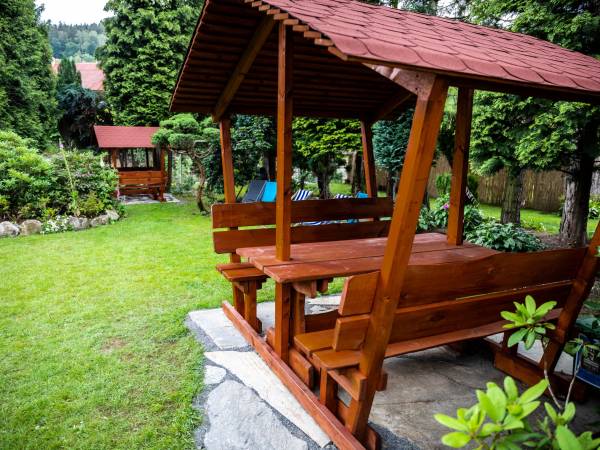 ENKLAWA NAD KWISĄ - APARTAMENTY