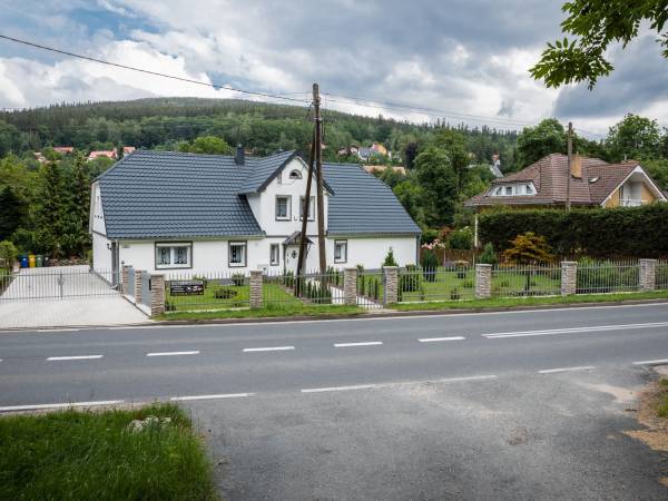 ENKLAWA NAD KWISĄ - APARTAMENTY