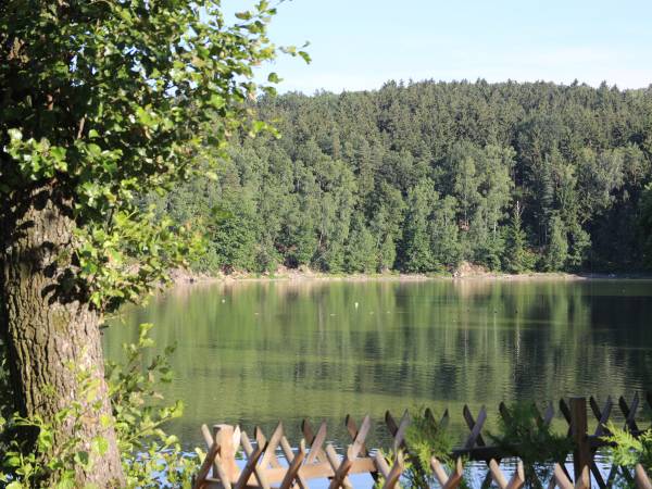 Domki Nad Jeziorem w Karłowicach