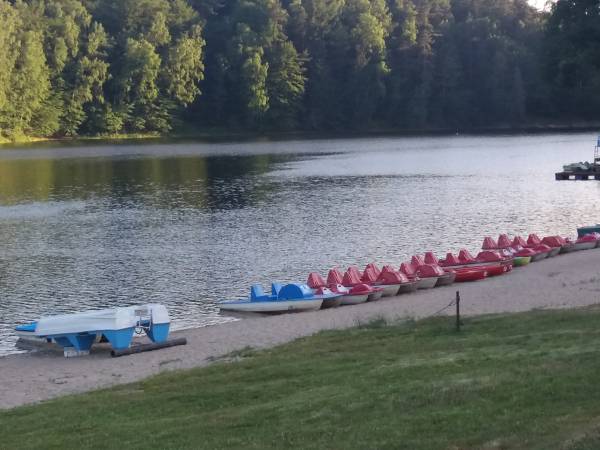 Domki Nad Jeziorem w Karłowicach