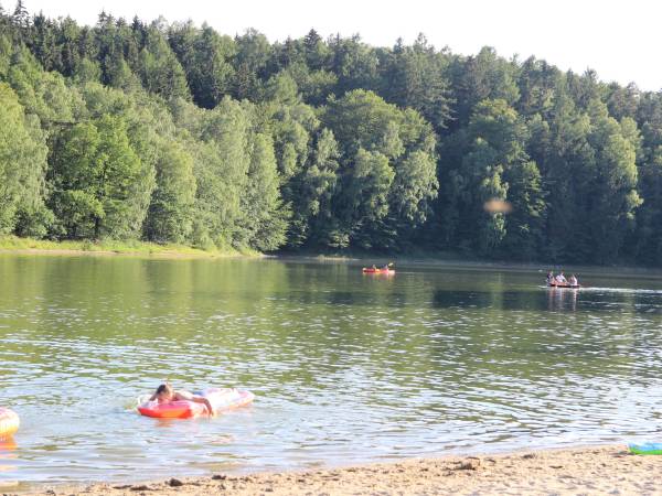 Domki Nad Jeziorem w Karłowicach