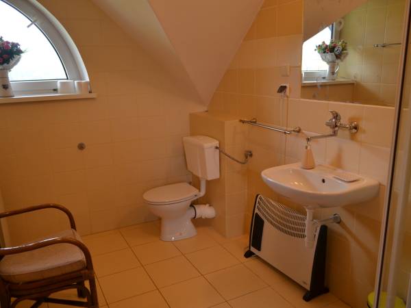 Sarnia Łąka Domki i Apartamenty