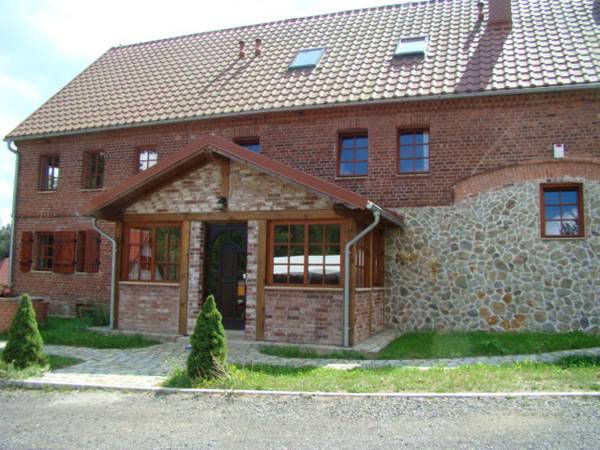 Dom Gościnny POLANA