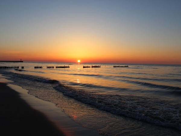 "SZUMI LAS" Domki Letniskowe