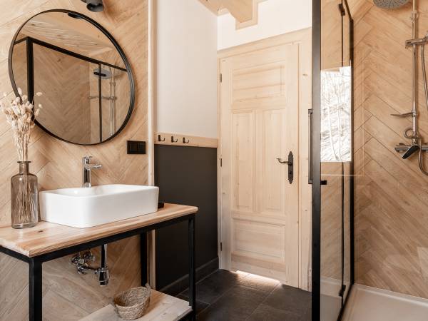 Domek 4 łazienka na dole 