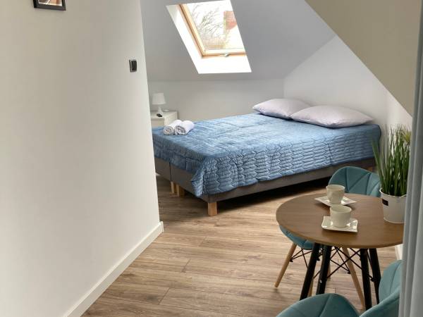 studio nr 16-17 2 pokojowe 4-os z balkonem