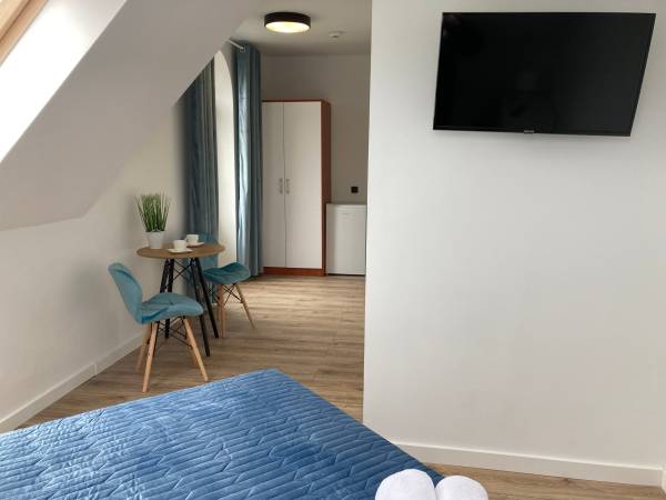 studio nr 16-17 2 pokojowe 4-os z balkonem