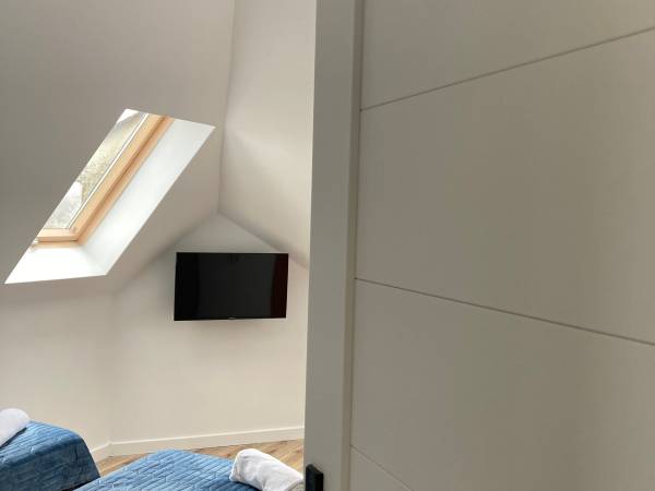 studio nr 16-17 2 pokojowe 4-os z balkonem