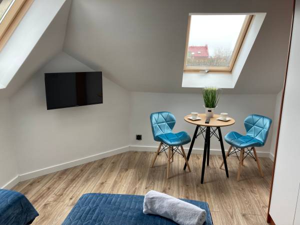 studio nr 16-17 2 pokojowe 4-os z balkonem