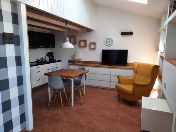 APARTAMENT MAKS
