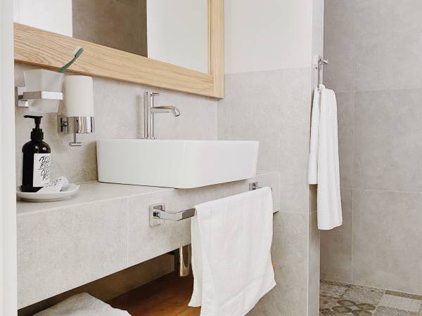 pokój z dwoma łóżkami pojedynczymi